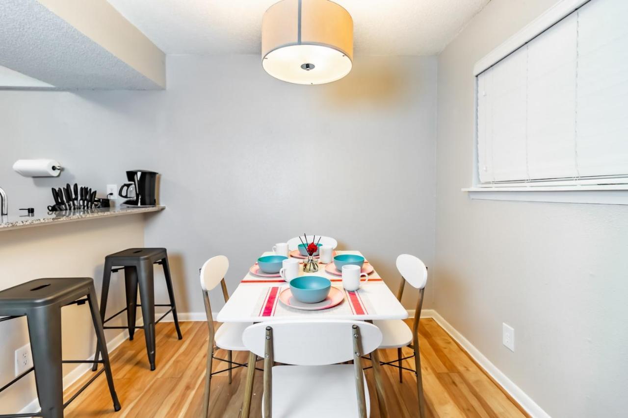 Efficiency 2Br King Bed Suites Next To Downtown Austin Ngoại thất bức ảnh