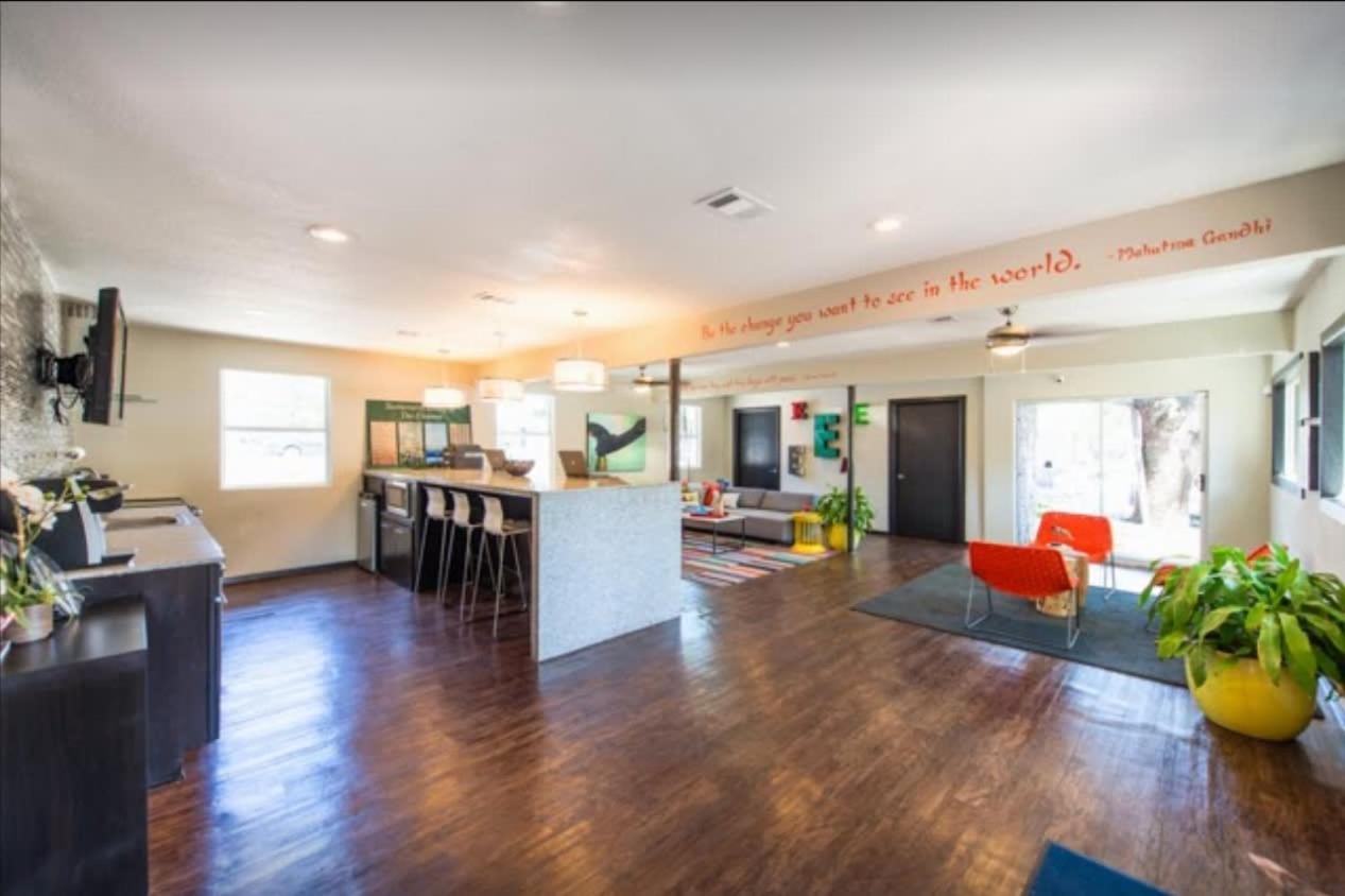 Efficiency 2Br King Bed Suites Next To Downtown Austin Ngoại thất bức ảnh